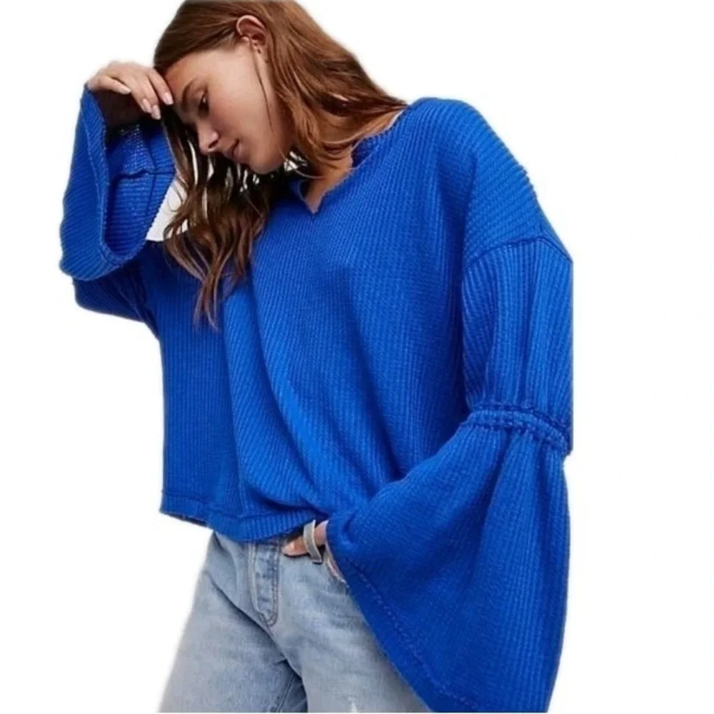NWT Free People We‎ The Free Blue Waffle Knit Bell Sleeve Top Size XS Relaxed